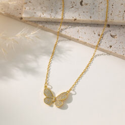 Chic Minimalist Butterfly Gold-Tone Pendant Necklace Picture2 - Eriy Gift