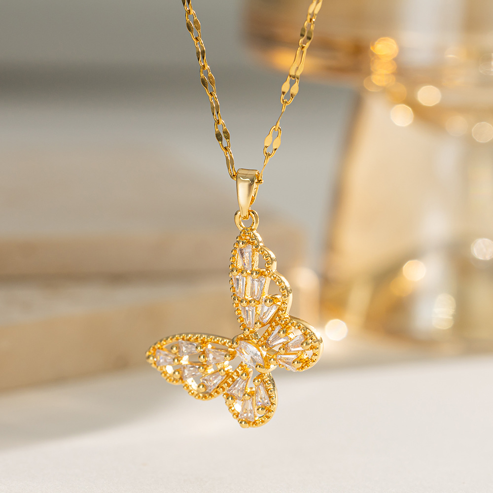 Sparkling Baguette Zircon Butterfly Necklace Dainty Jewelry Picture2 - Eriy Gift
