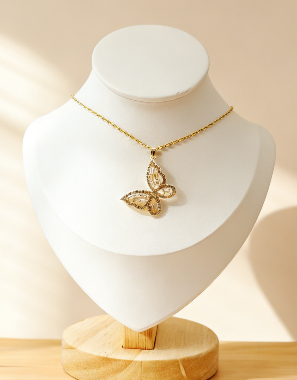 Sparkling Baguette Zircon Butterfly Necklace Dainty Jewelry - Eriy Gift