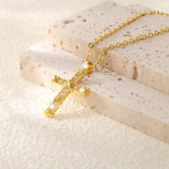 Vintage Textured Gold Cubic Zirconia Cross Necklace picture1 - Eriy Gift
