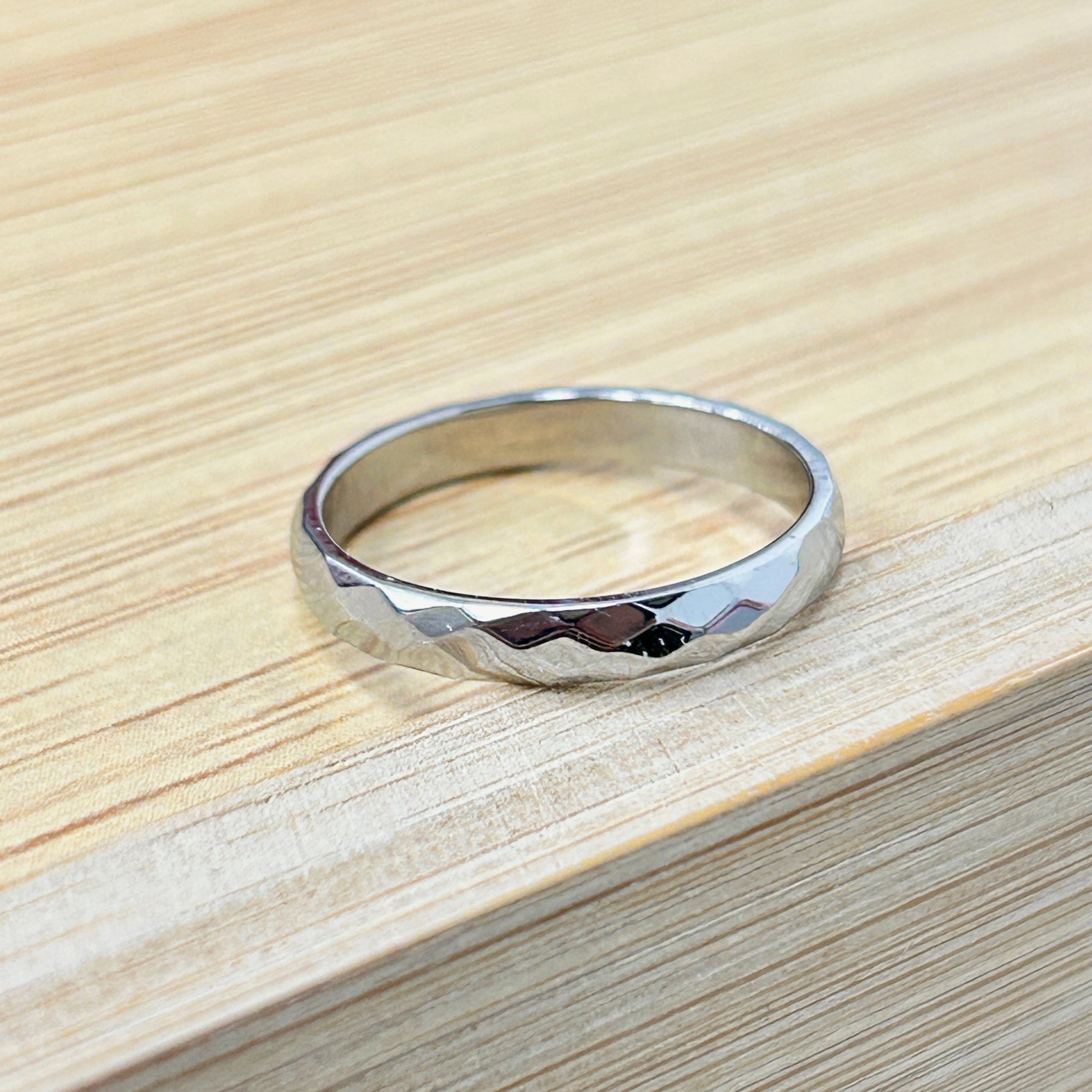 Minimalist Silver Multi-Faceted Geometric Ring picture2 - Eriy Gift