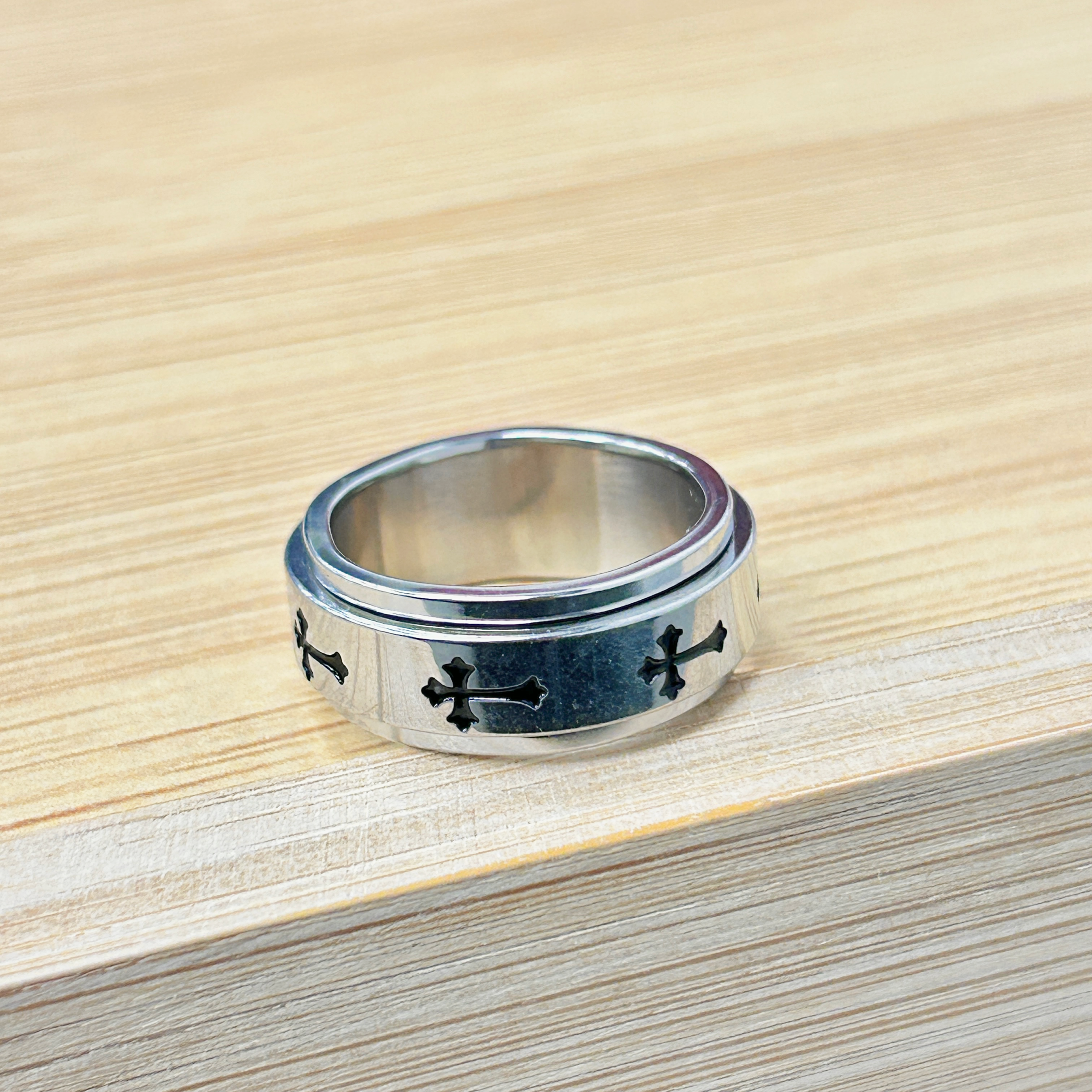 Vintage Silver Cross Spinner Anxiety Ring picture2 - Eriy Gift